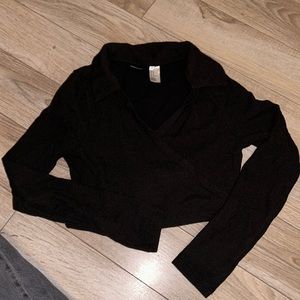 H&M black collars crop top